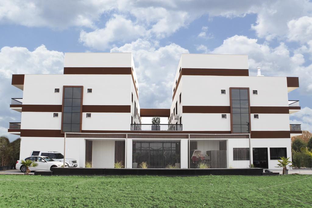 Fayton Hotel Akhisar Екстериор снимка