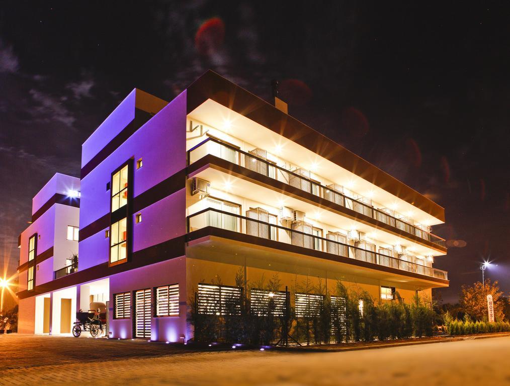 Fayton Hotel Akhisar Екстериор снимка