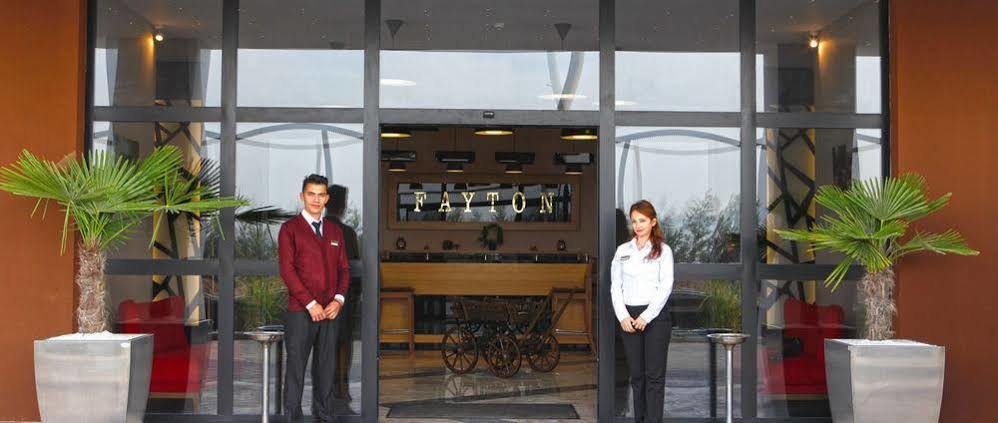 Fayton Hotel Akhisar Екстериор снимка